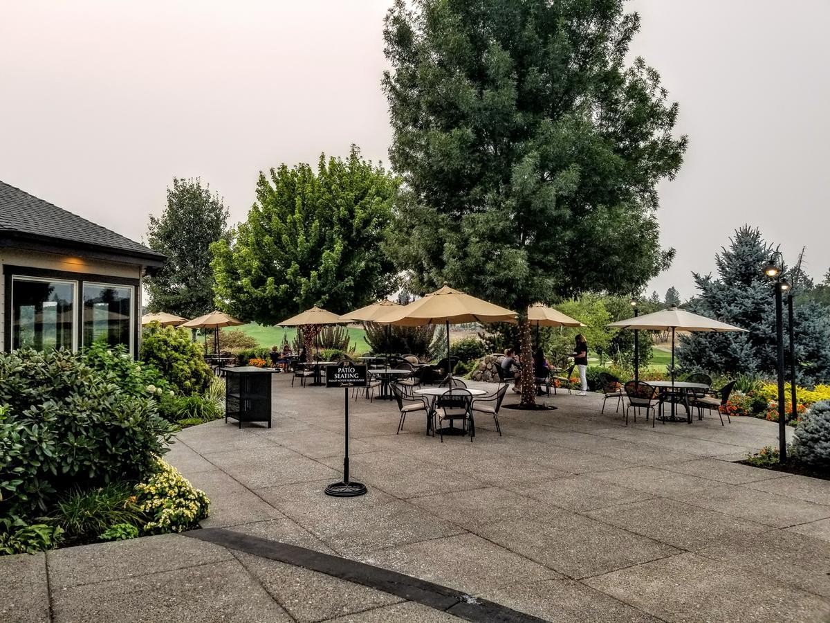 Resort At Eagle Point Golf Club Lodging Exteriér fotografie