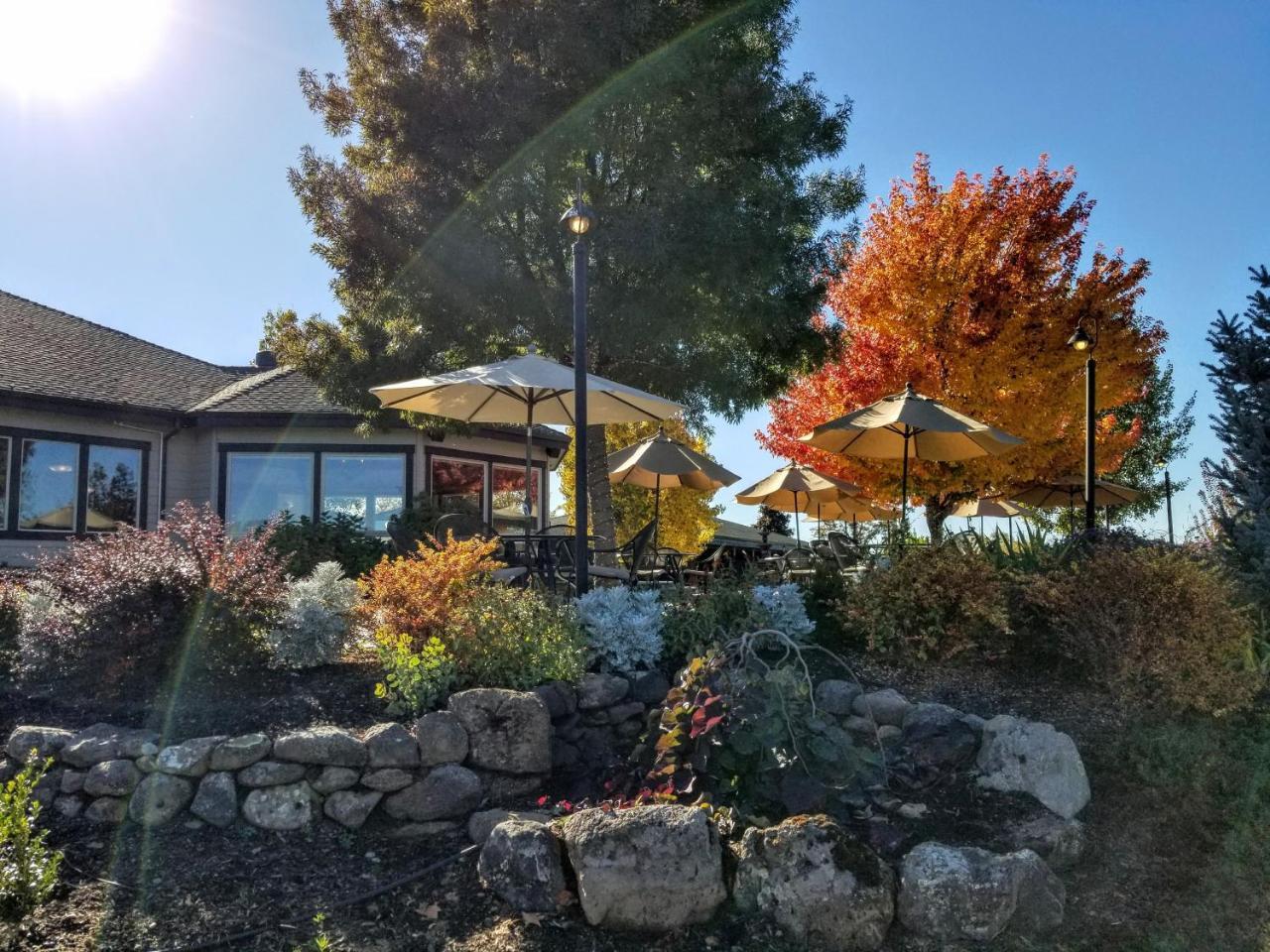 Resort At Eagle Point Golf Club Lodging Exteriér fotografie