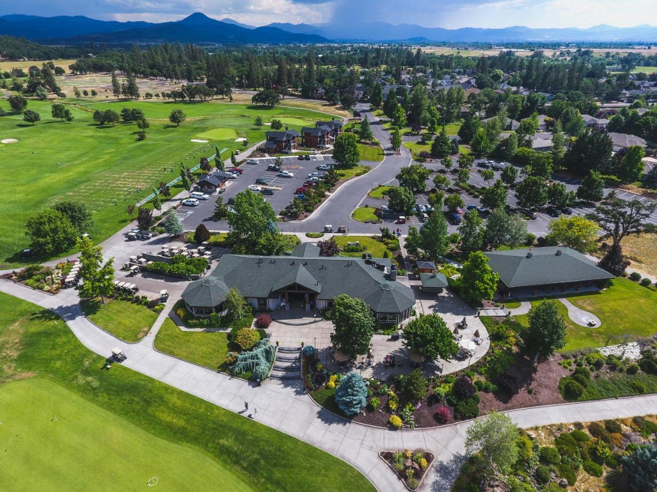 Resort At Eagle Point Golf Club Lodging Medford Exteriér fotografie